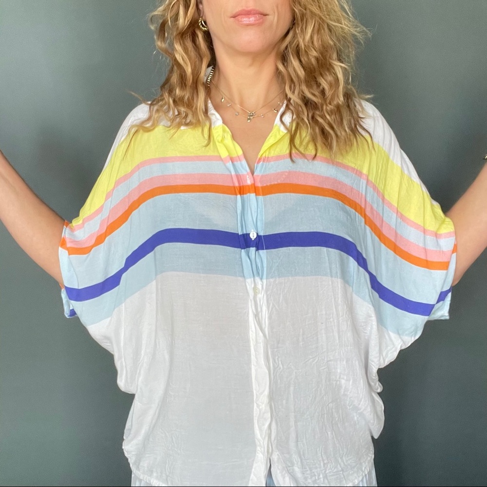 Teoh & Lea Button Down Blouse for Women - Picture 16 of 16